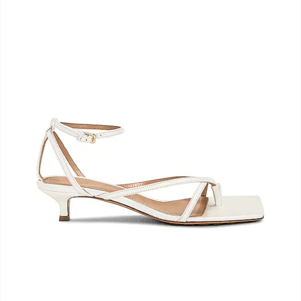 Bottega Veneta Stretch Cream Strappy Sandals Size 36